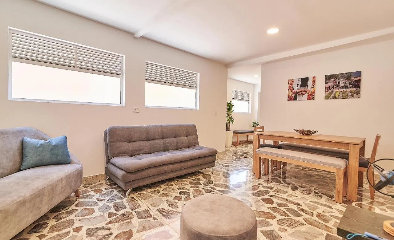5Starhomes - Hermosa Casa Con Terraza En Laureles Medellín