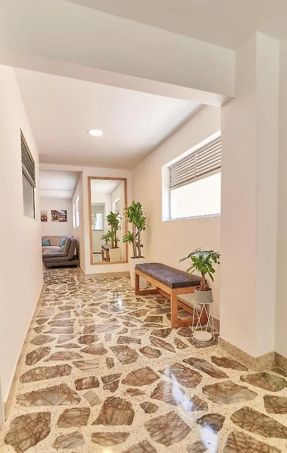 5Starhomes - Hermosa Casa Con Terraza En Laureles Медельин