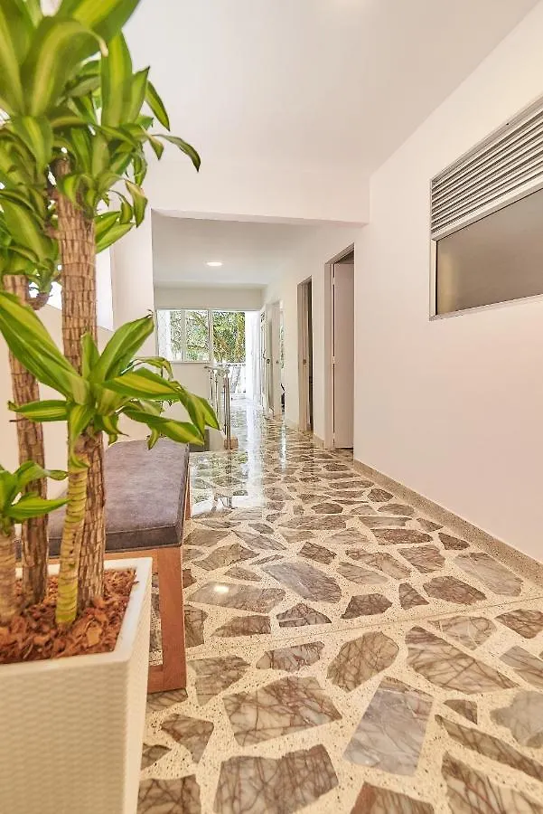 5Starhomes - Hermosa Casa Con Terraza En Laureles Медельин Апартаменты